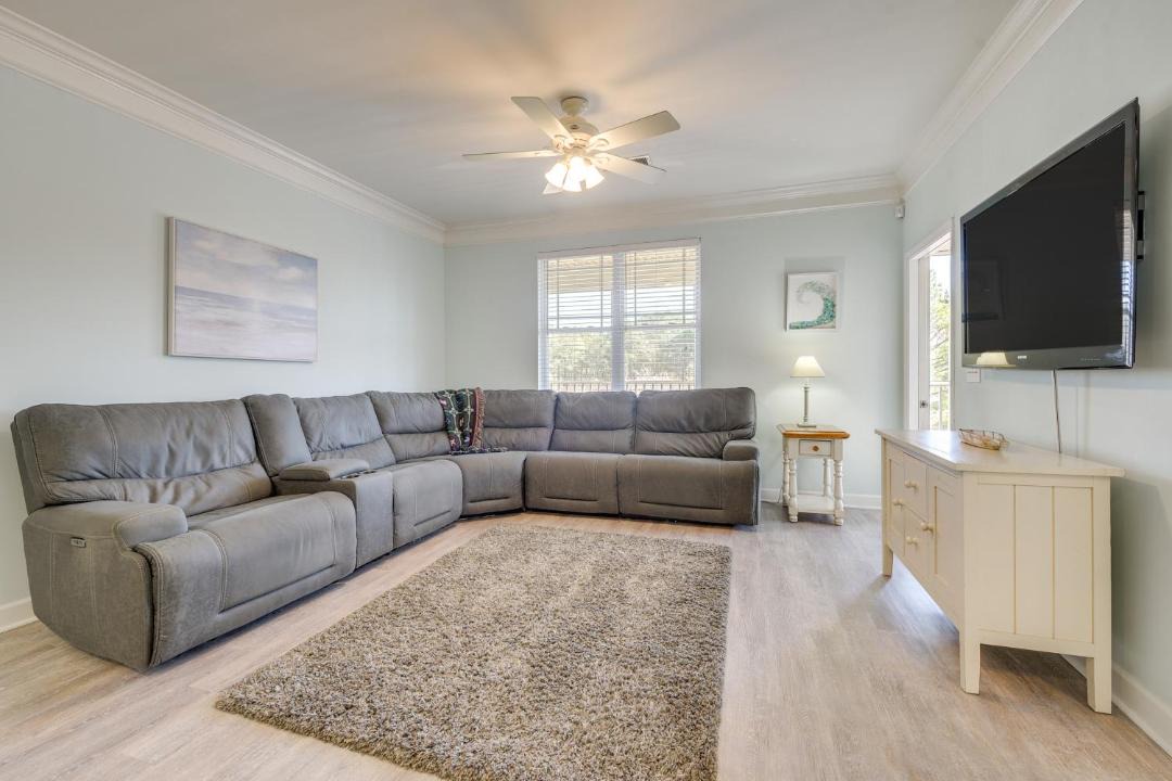 Photo of Livingroom in Calabash