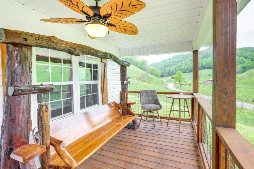 Photo of Patio Balcony in Burnsville