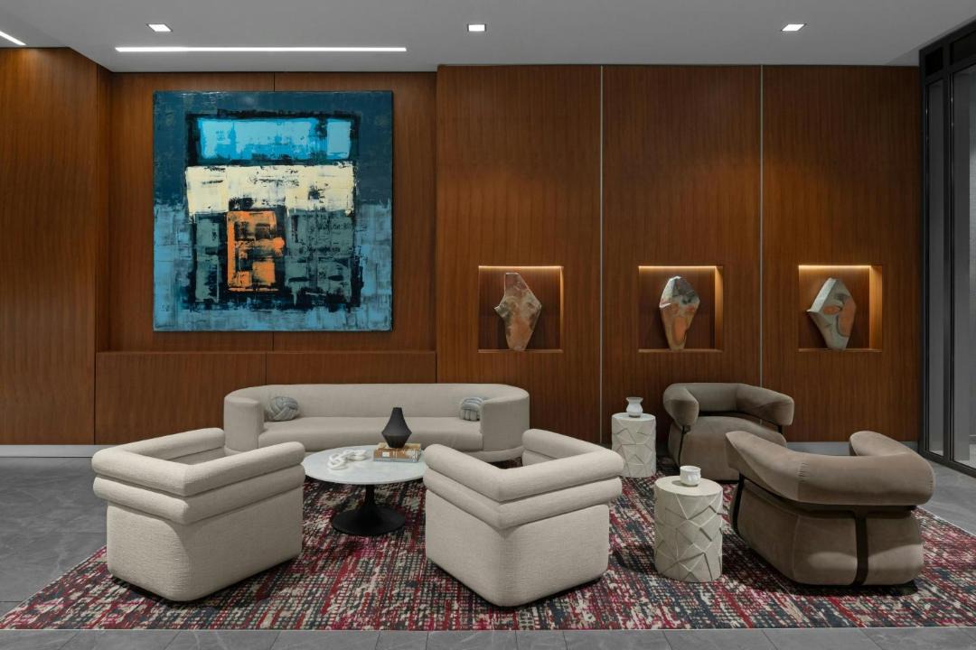Photo of Livingroom in North Hills