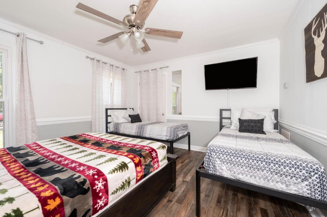 Photo of Bedroom in Kernersville