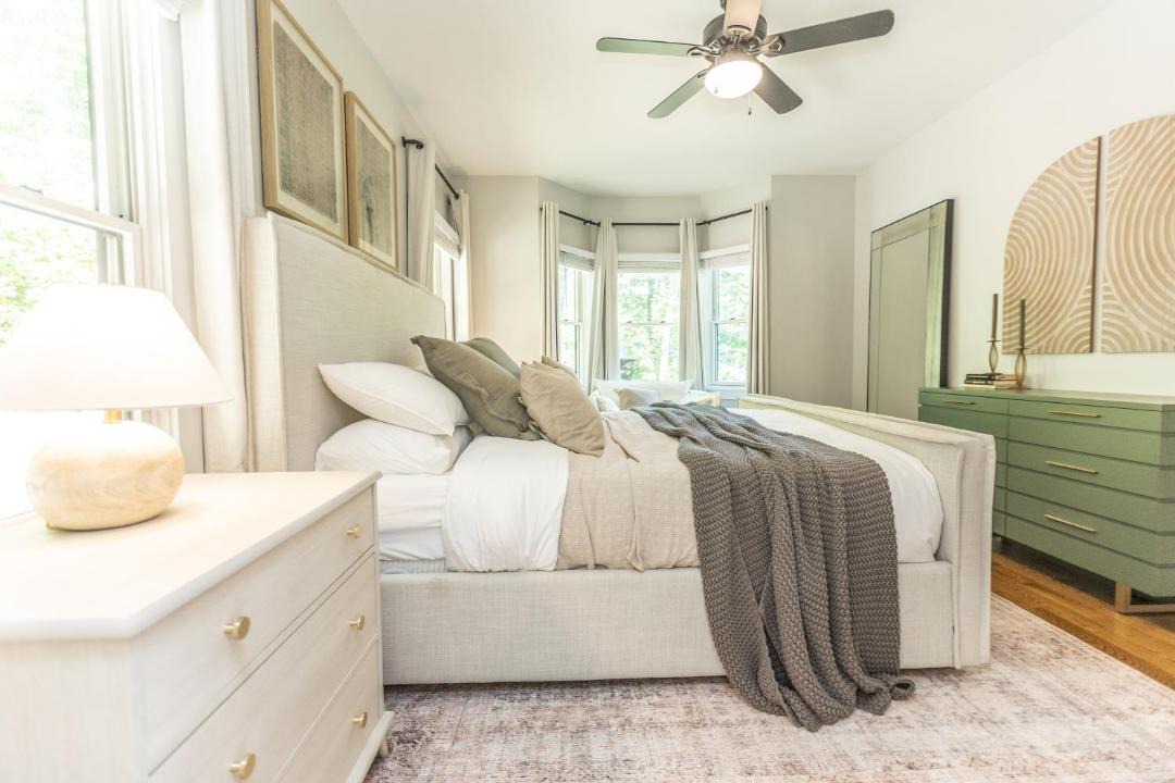 Photo of Bedroom in Swannanoa