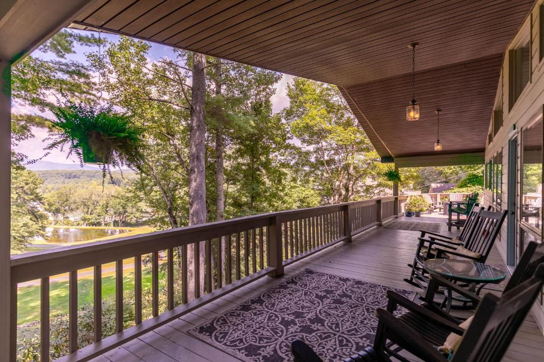 Photo of Patio Balcony in Spruce Pine
