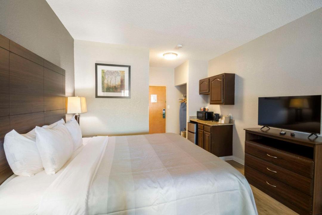 Photo of Bedroom in Hickory