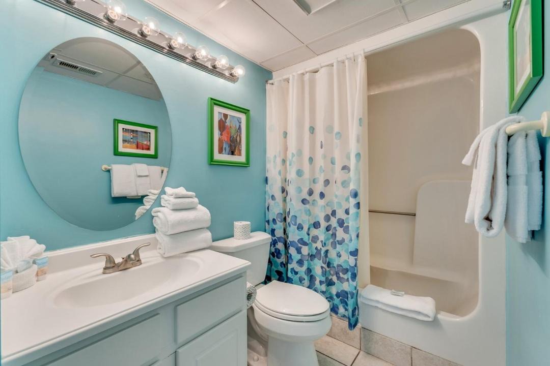 Photo of Bathroom in Wilmington Beach