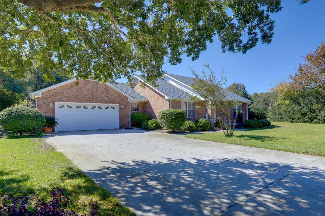Photo of Others in Pine Knoll Shores