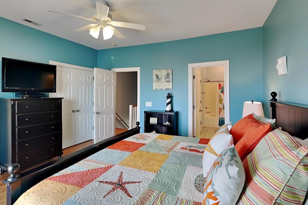 Photo of Bedroom in Wilmington Beach