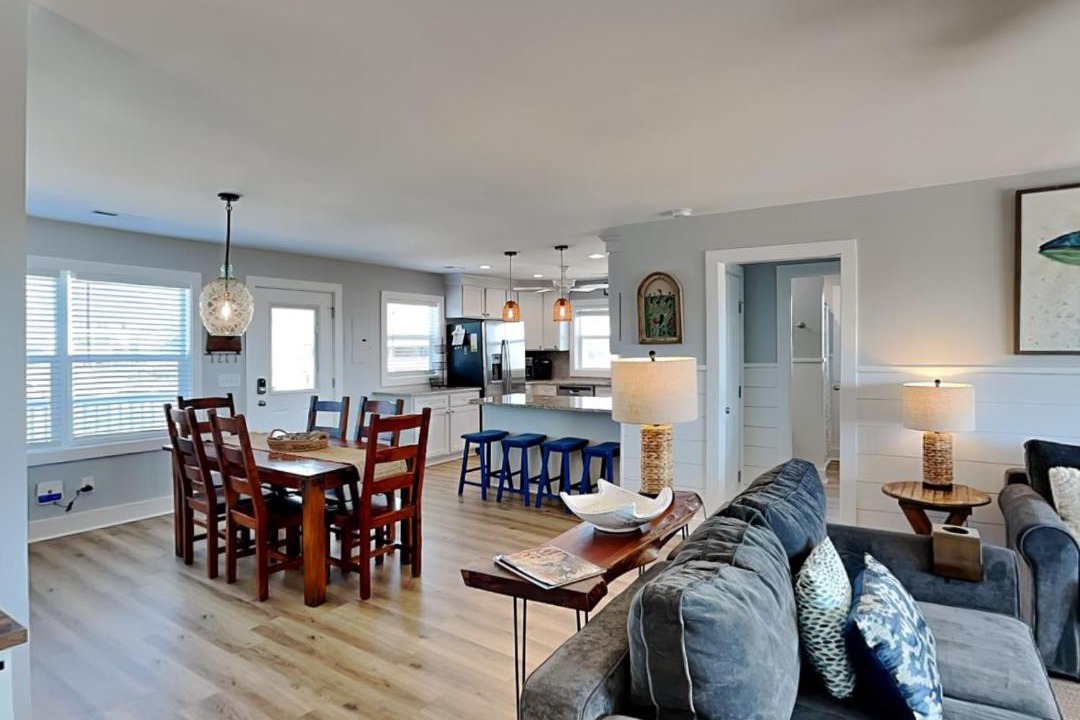 Photo of Livingroom in Topsail Beach