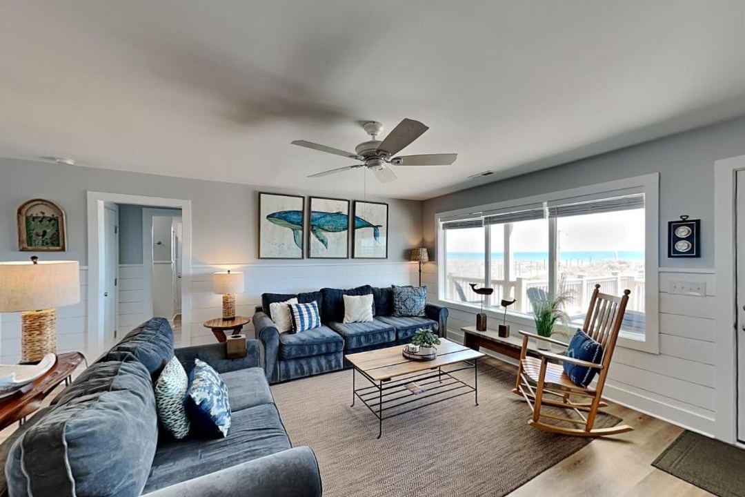 Photo of Livingroom in Topsail Beach