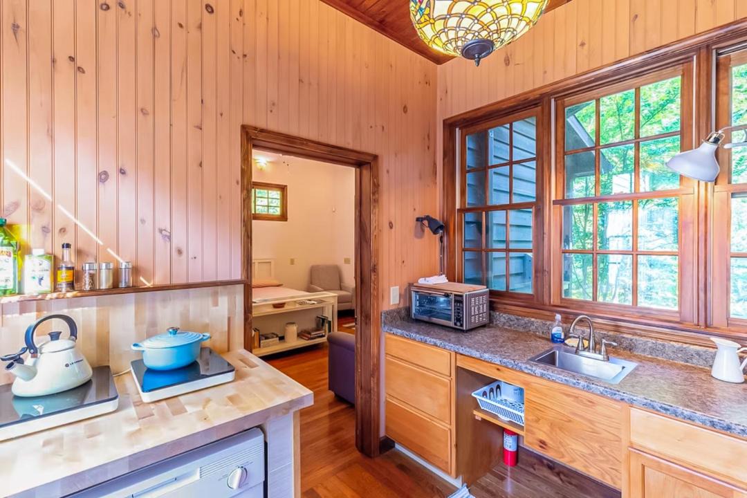 Photo of Kitchen in Almond