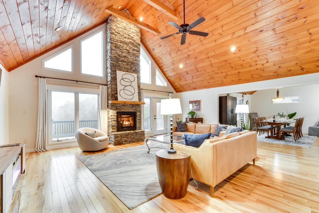 Photo of Livingroom in Vein Mountain