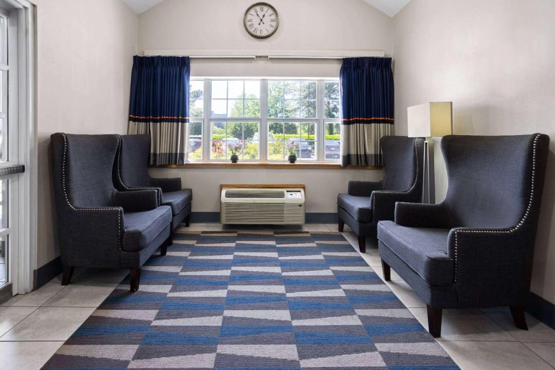Photo of Livingroom in Morrisville