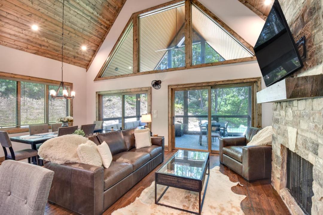 Photo of Livingroom in Glenville