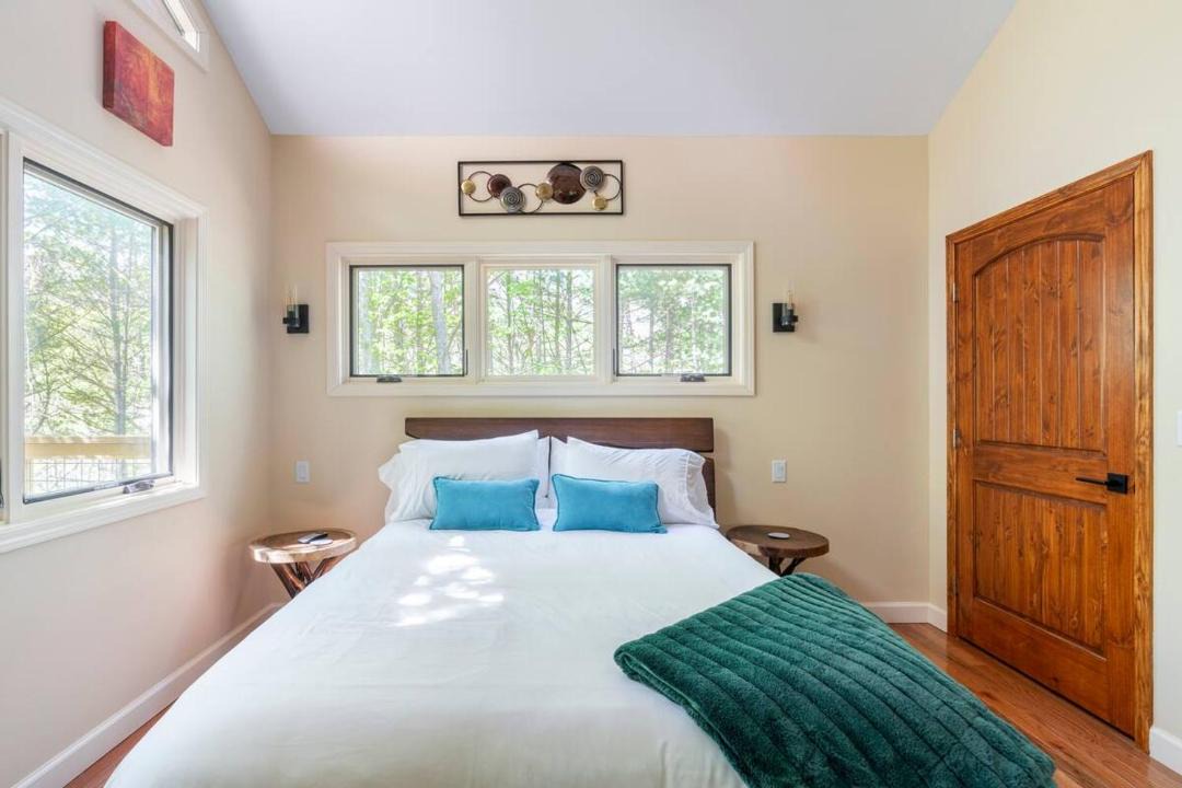 Photo of Bedroom in Marshall