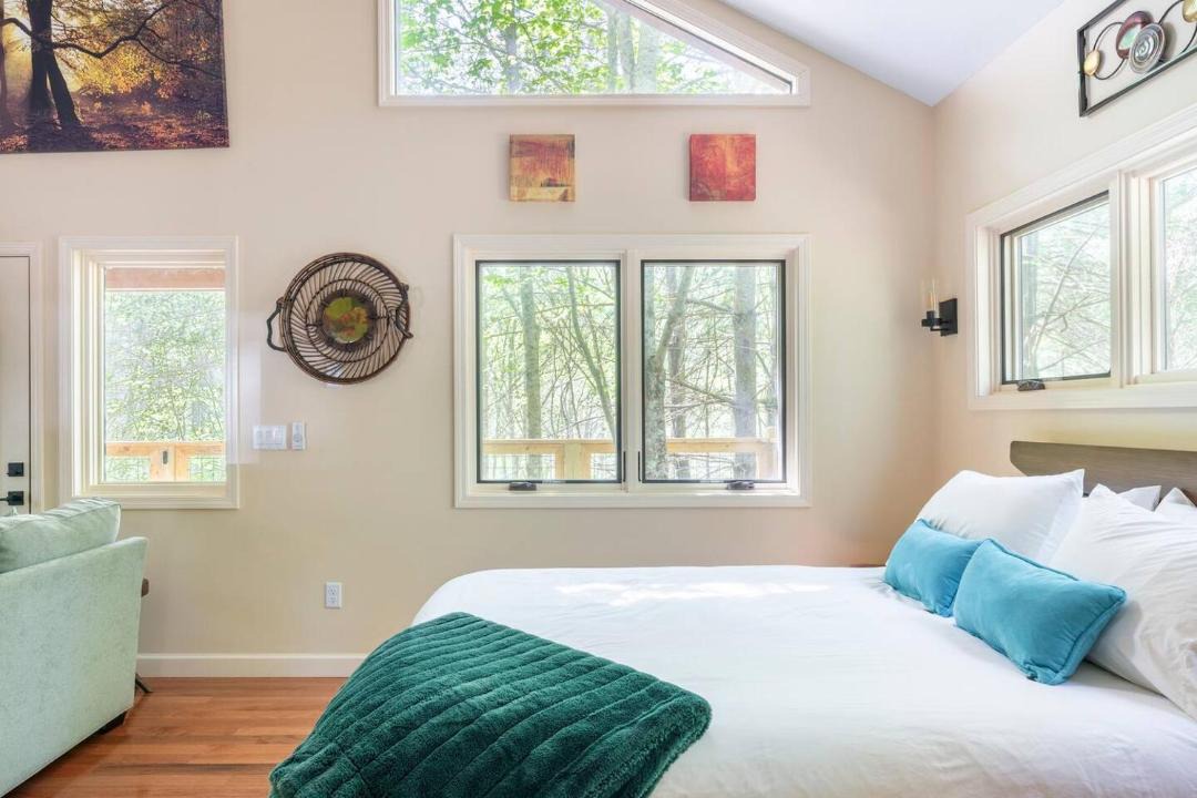 Photo of Bedroom in Marshall
