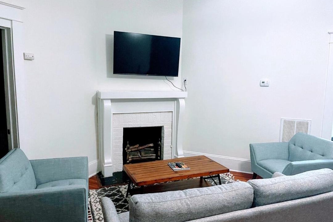 Photo of Livingroom in Durham
