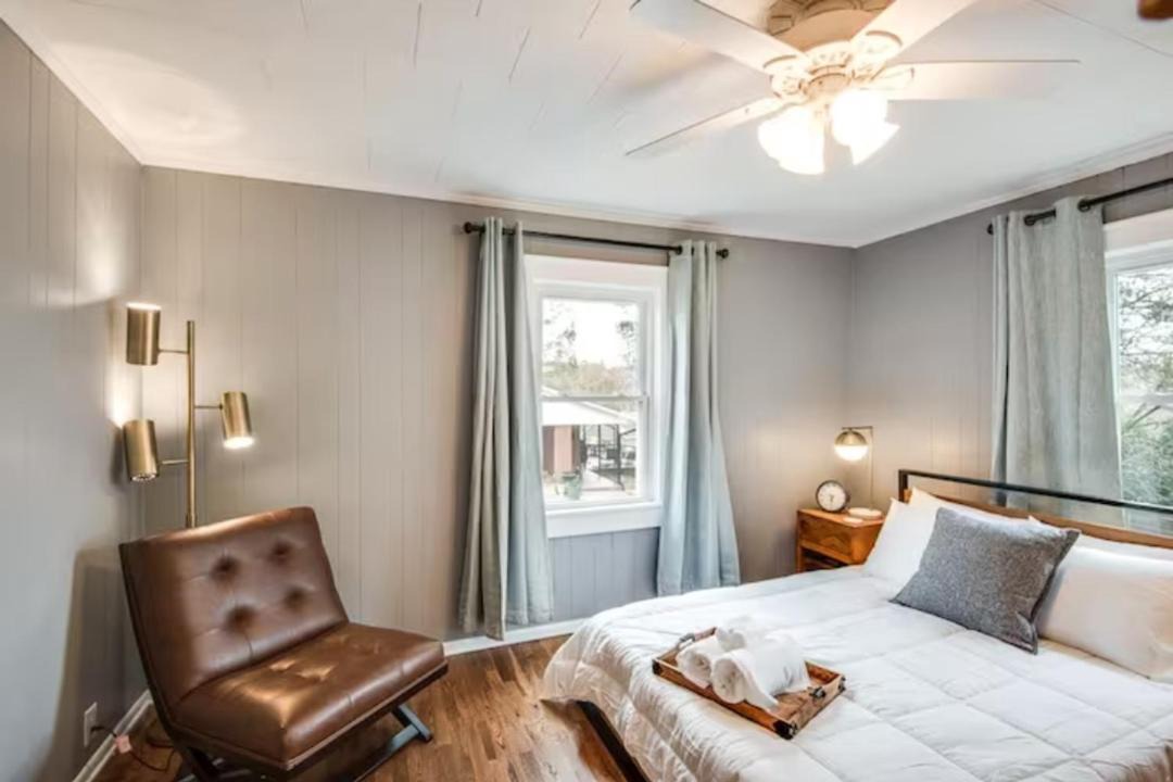 Photo of Bedroom in Hickory