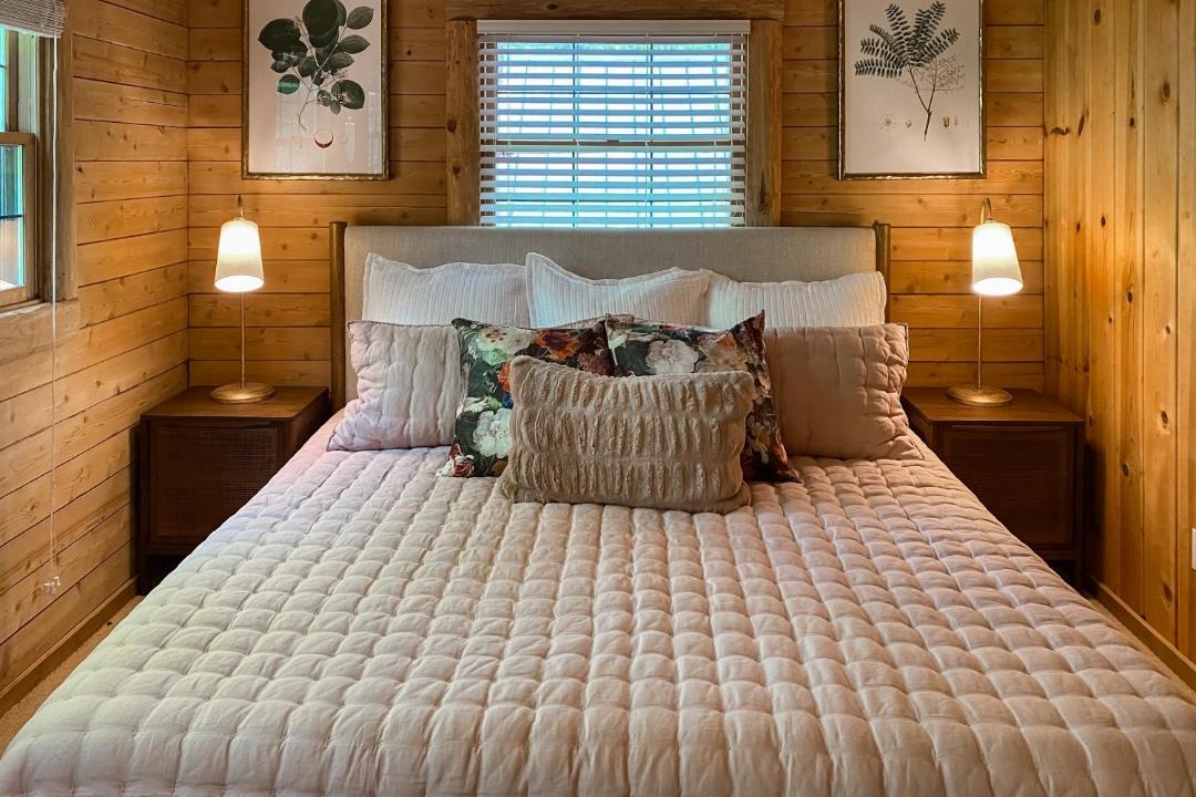 Photo of Bedroom in Lake Toxaway
