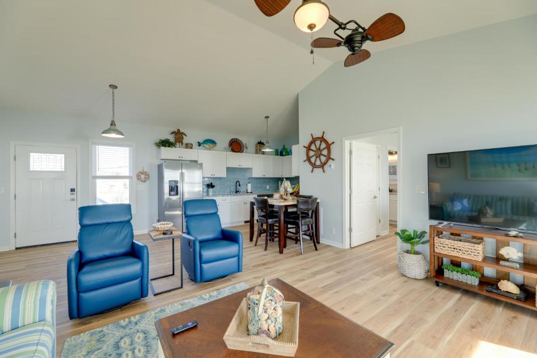Photo of Livingroom in Harkers Island