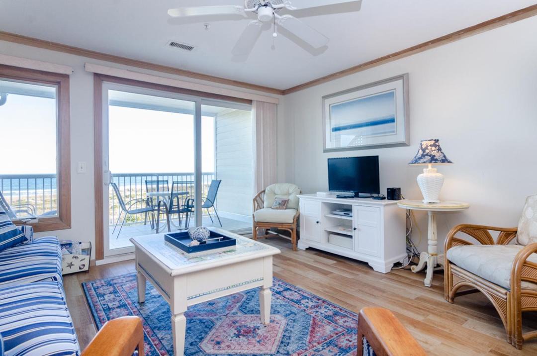 Photo of Livingroom in Shell Island