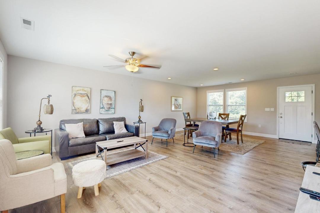 Photo of Livingroom in Alexander