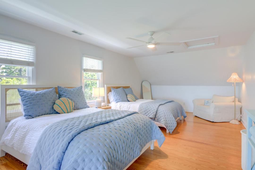 Photo of Bedroom in Harkers Island