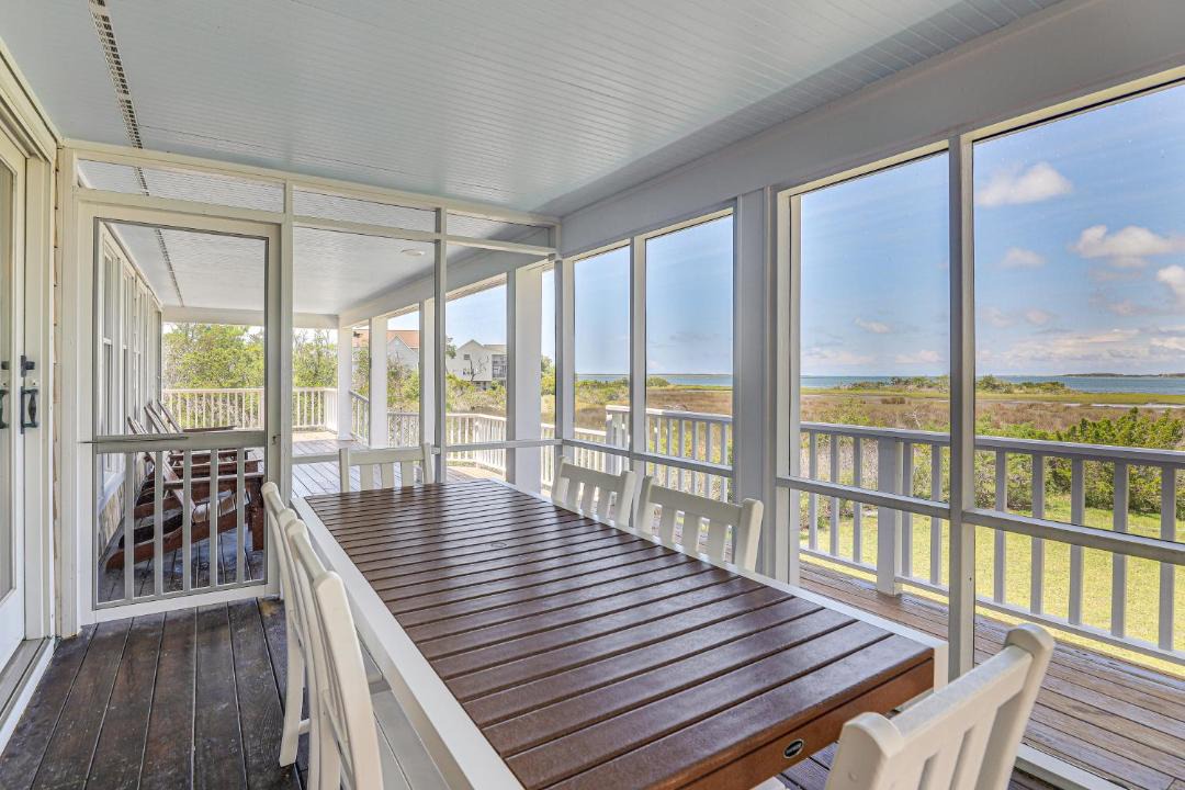 Photo of Patio Balcony in Harkers Island