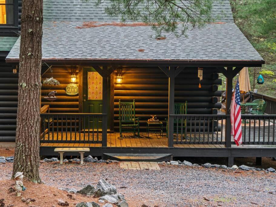 Photo of Buildings in Vein Mountain
