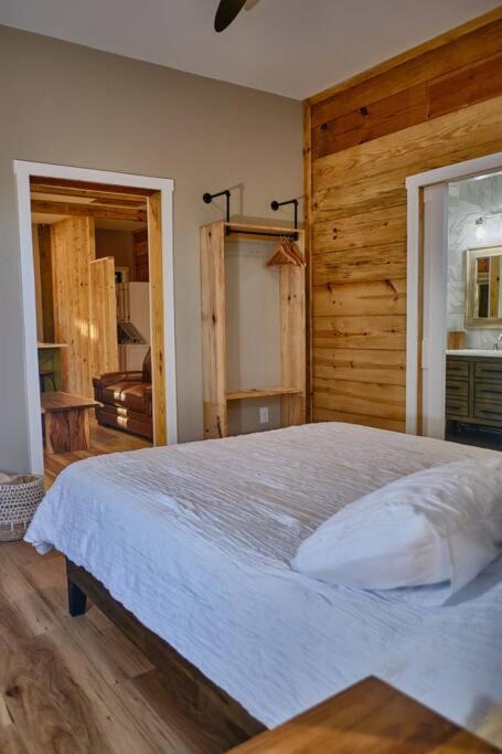 Photo of Bedroom in Mount Mourne