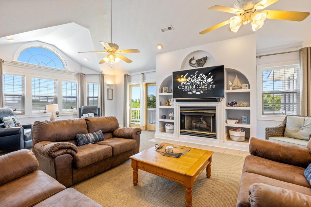 Photo of Livingroom in Pine Island
