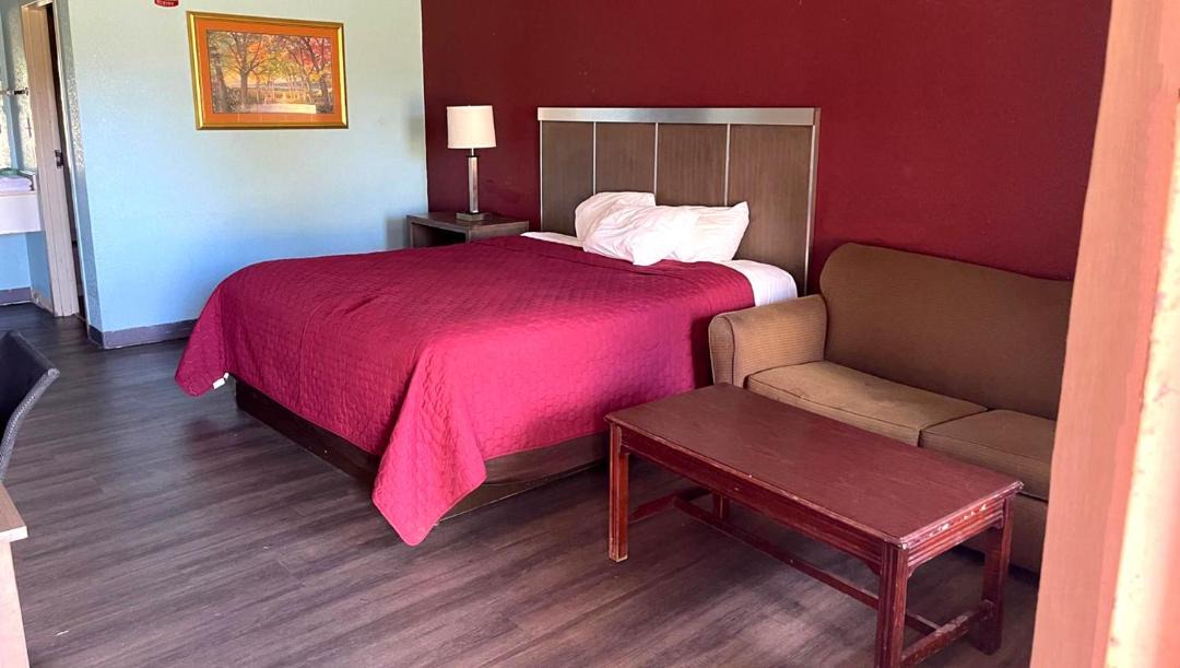 Photo of Bedroom in Williamston