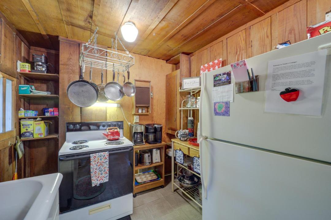 Photo of Kitchen in Linville Falls