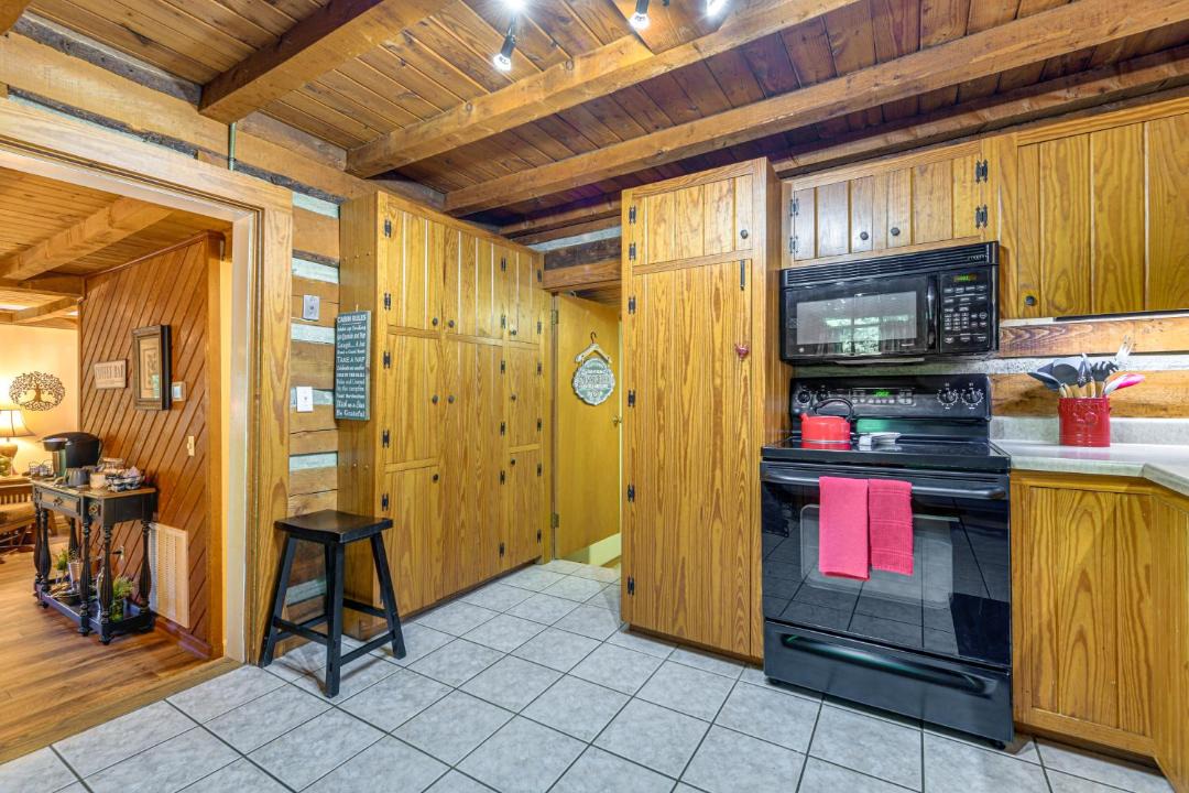 Photo of Kitchen in Maggie Valley
