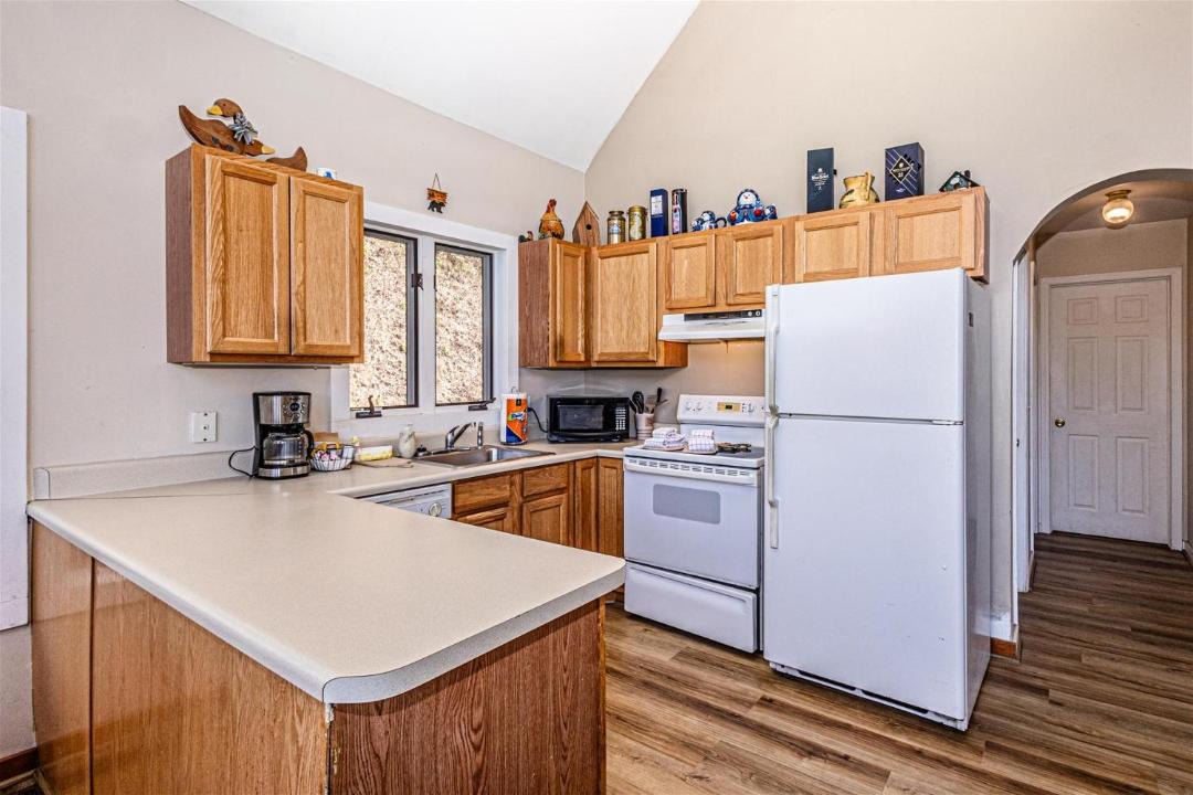 Photo of Kitchen in Almond