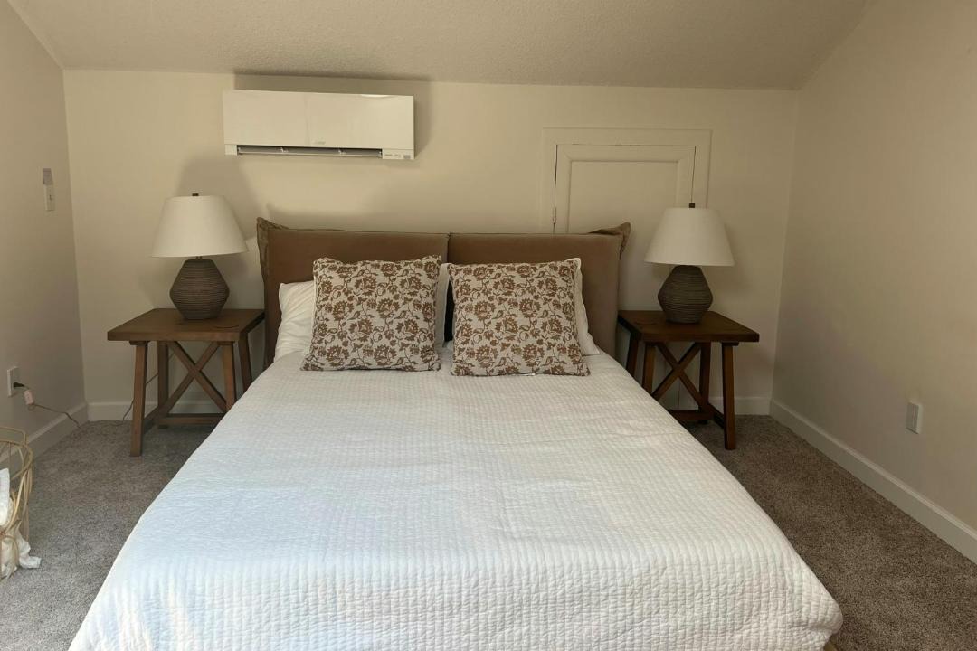 Photo of Bedroom in Alexander