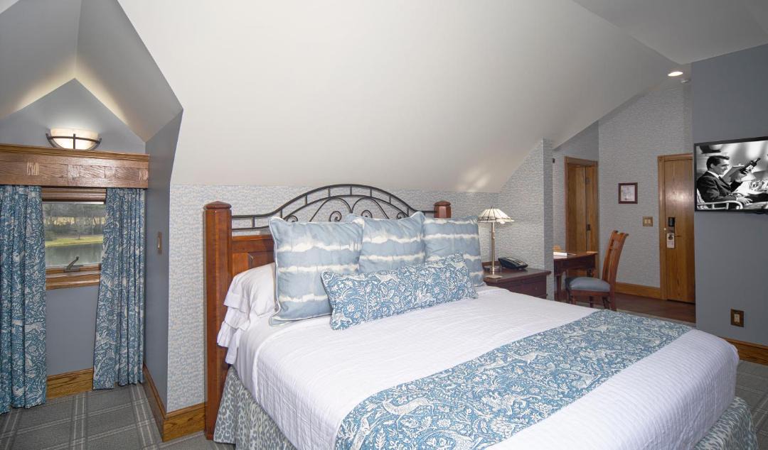 Photo of Bedroom in Blowing Rock