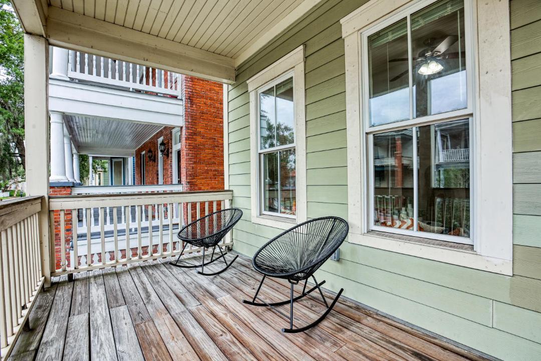 Photo of Patio Balcony in Metropolitan