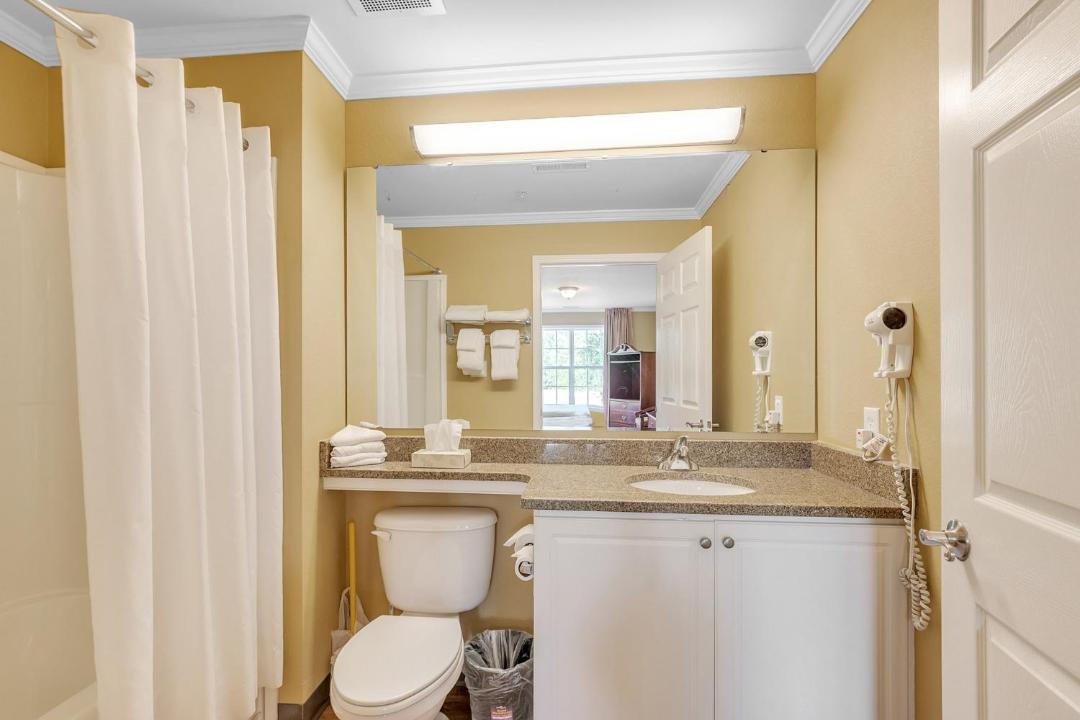 Photo of Bathroom in Carthage