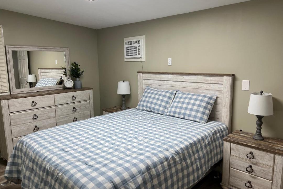 Photo of Bedroom in Roxboro