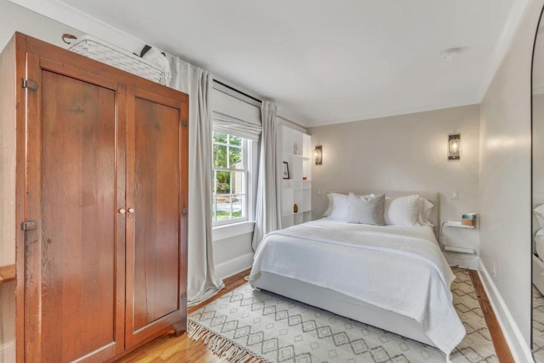 Photo of Bedroom in Hillsborough