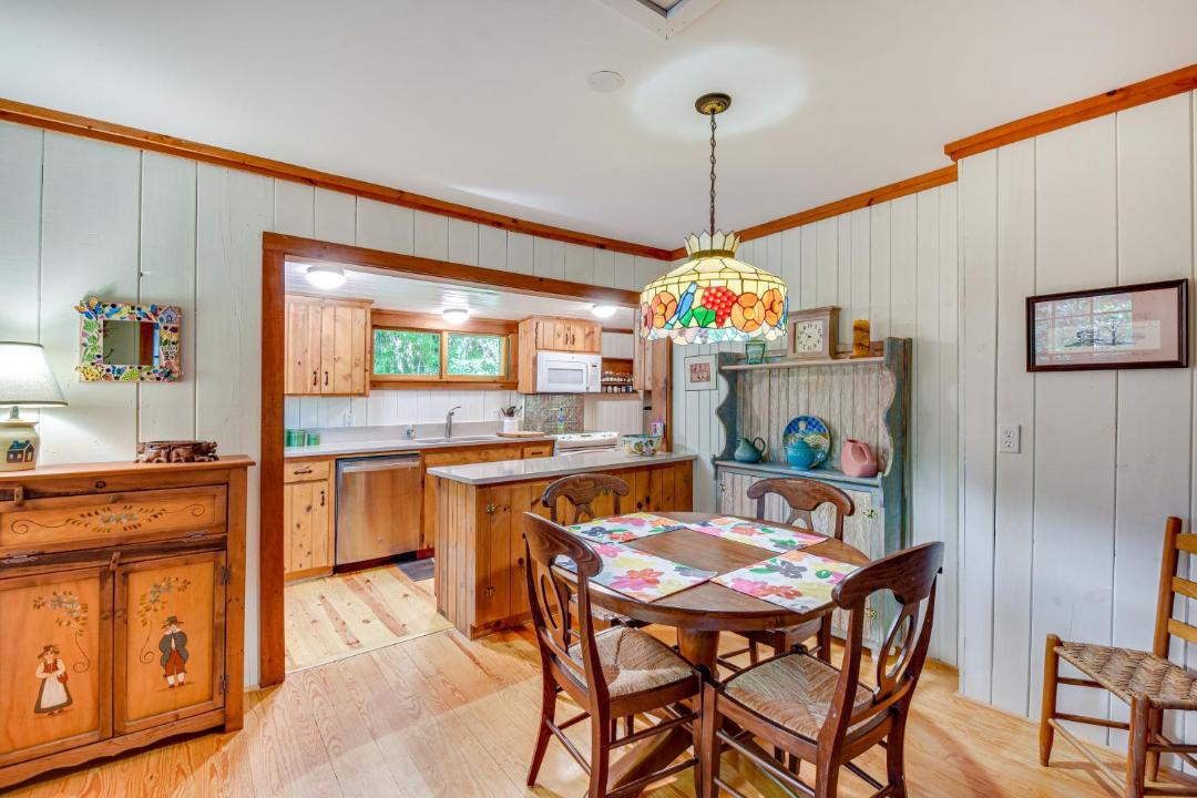 Photo of Kitchen in Mirror Lake