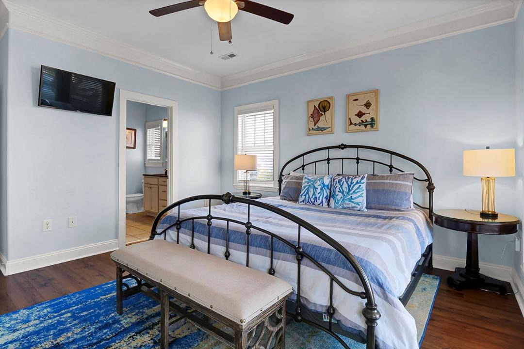 Photo of Bedroom in Wilmington Beach