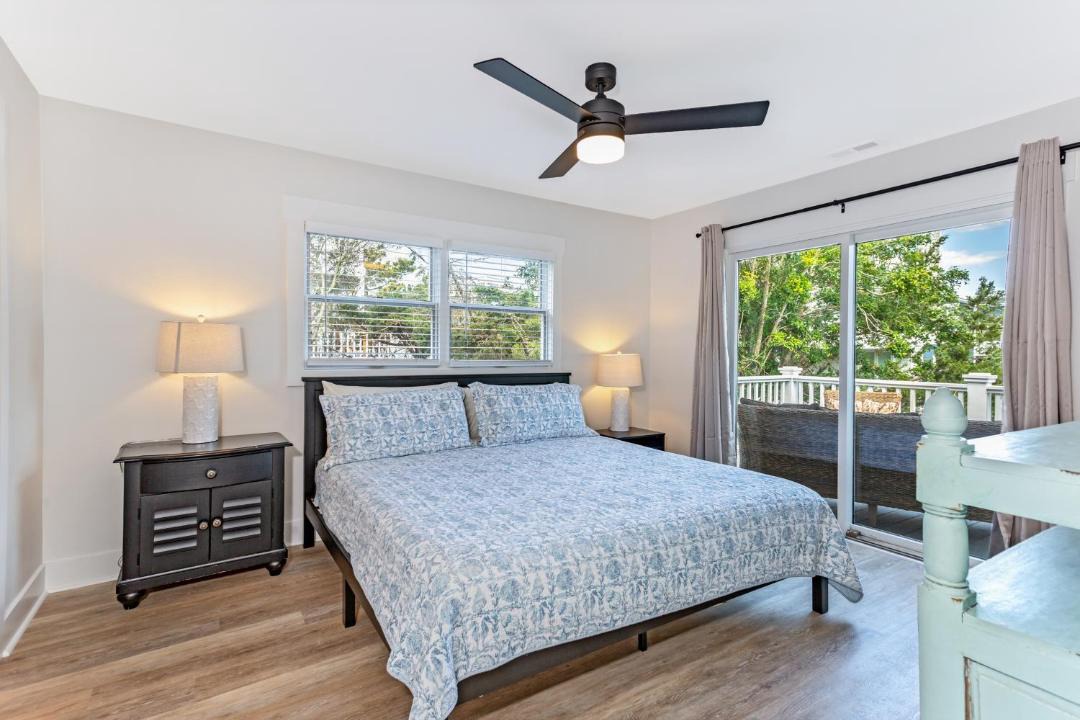 Photo of Bedroom in Shell Island