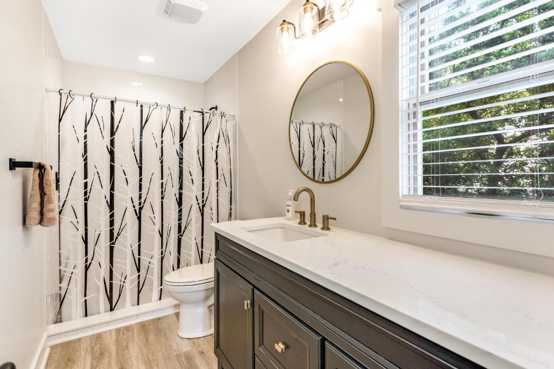 Photo of Bathroom in Shell Island