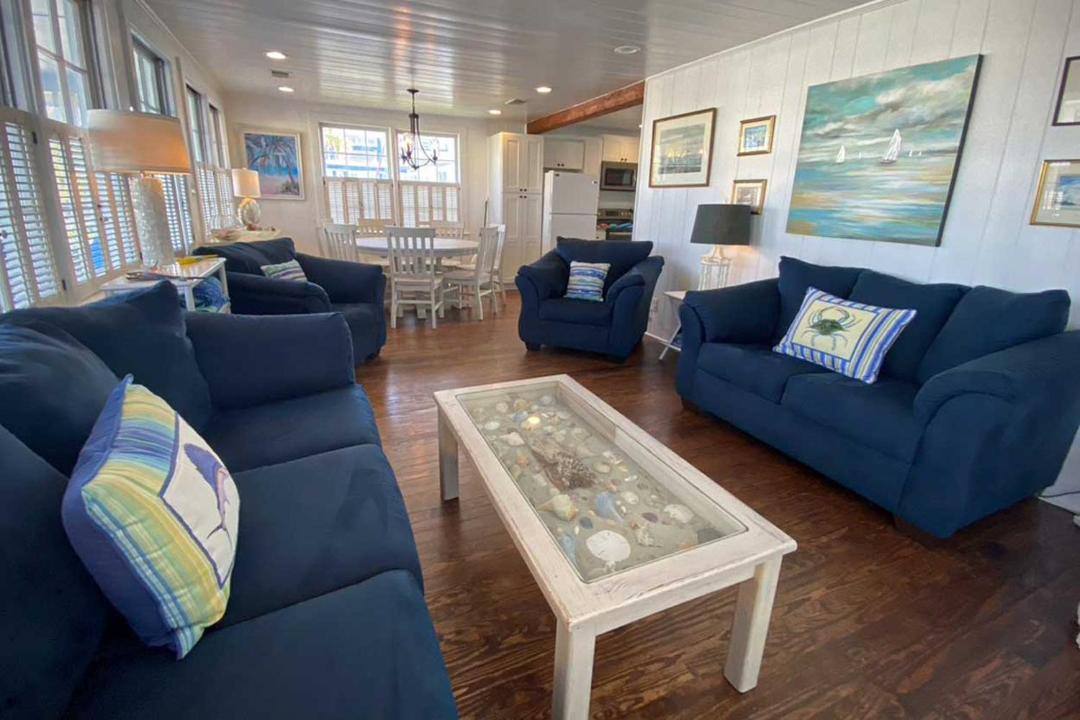 Photo of Livingroom in South End