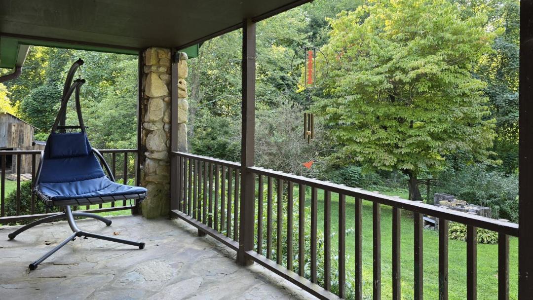 Photo of Patio Balcony in Robbinsville