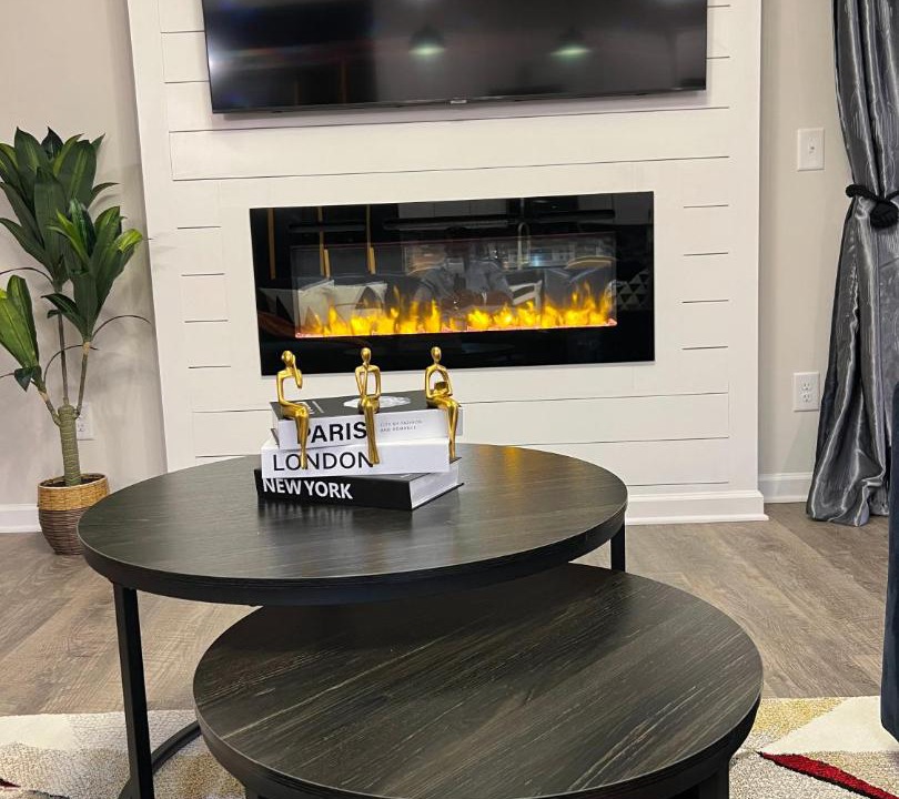 Photo of Livingroom in Southeast Raleigh