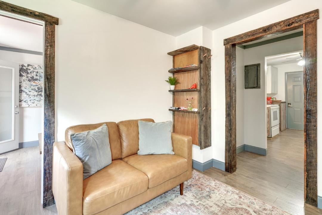 Photo of Livingroom in Burnsville