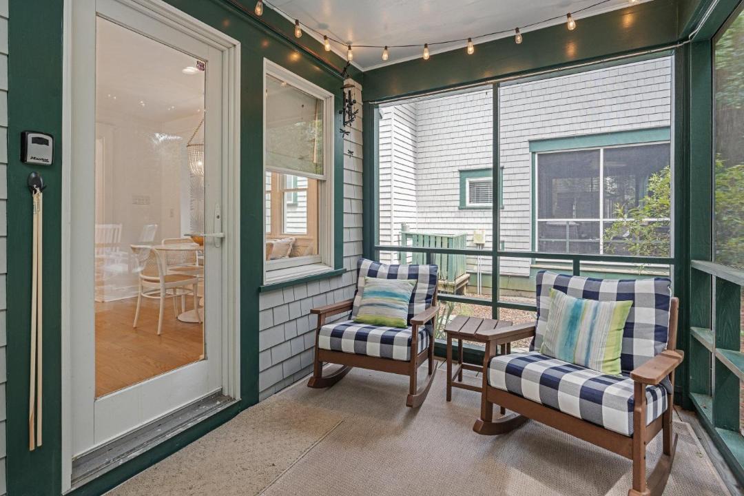 Photo of Patio Balcony in Surfman's Walk