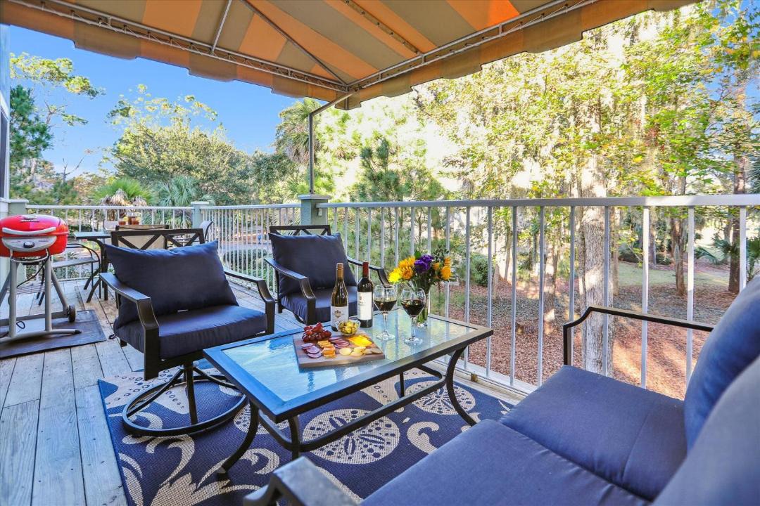 Photo of Patio Balcony in Shipyard Plantation