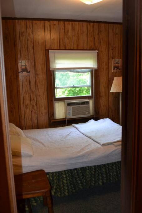 Photo of Bedroom in Morehead City